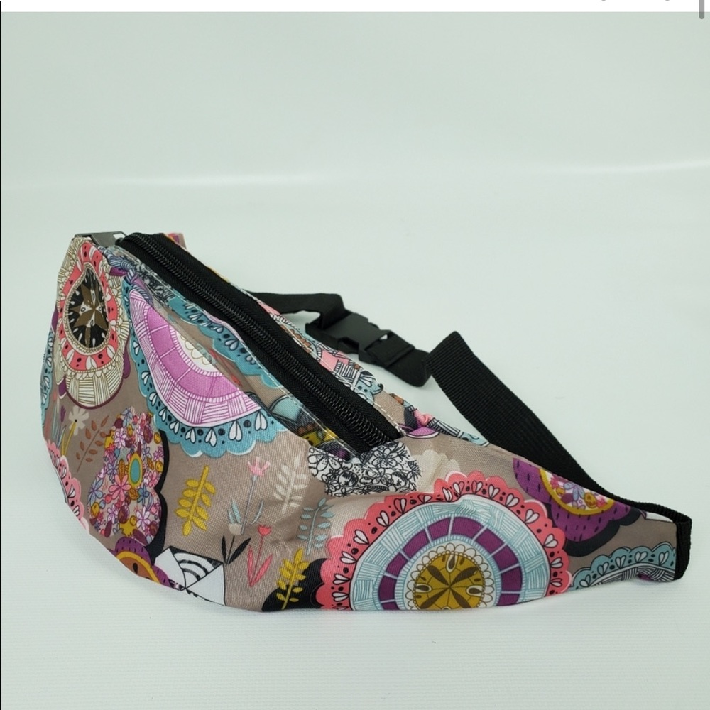 Vibrant Floral Lightweight Nylon Fanny Pack Waist